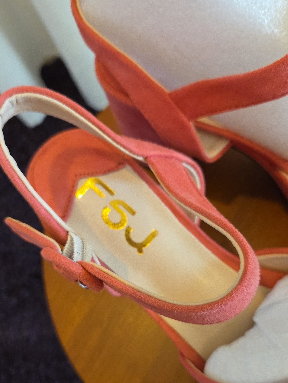 FSJ Platform Strappy Sandal Pink Suede 7.5M New In Box - Picture 2 of 9